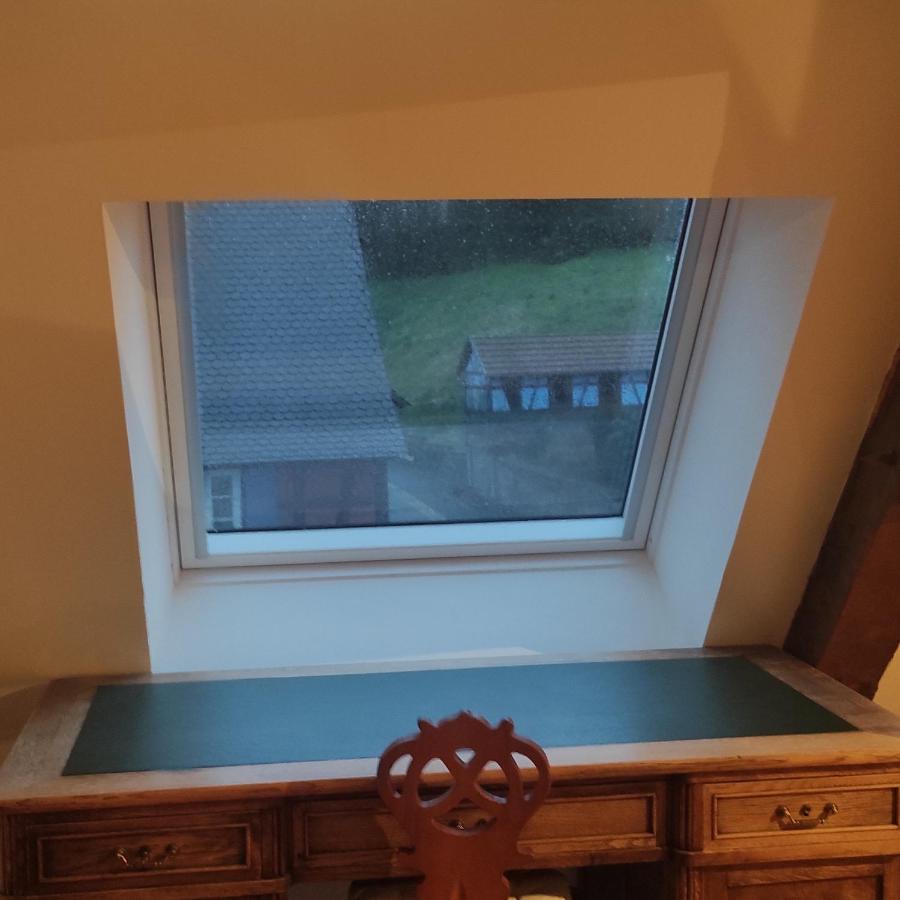Gite Au Petit Ruisseau-Etage Et Combles-Maison Alsacienne 4 Personnes 4 Nuitees Minimum Langensoultzbach Bagian luar foto